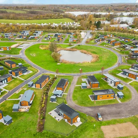 Charlet Claerchen 营地